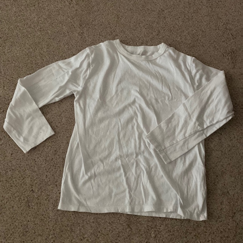 7/8 boy white long sleeve tee